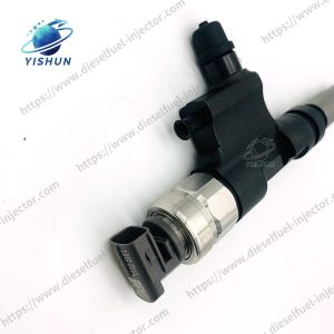 Diesel Fuel Injector Nozzle 095000-6551 23670-E0190 Diesel Engine Part