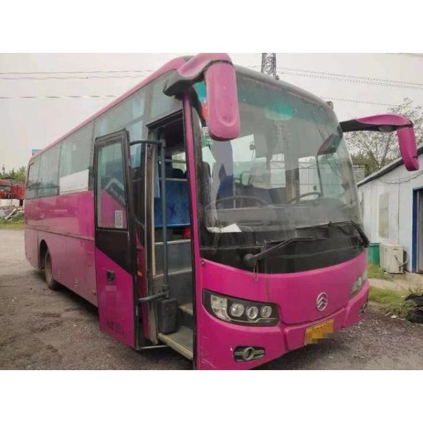 Current Golden Dragon XML6807 Used Coach Bus 33 Seats Used Bus Diesel Engine