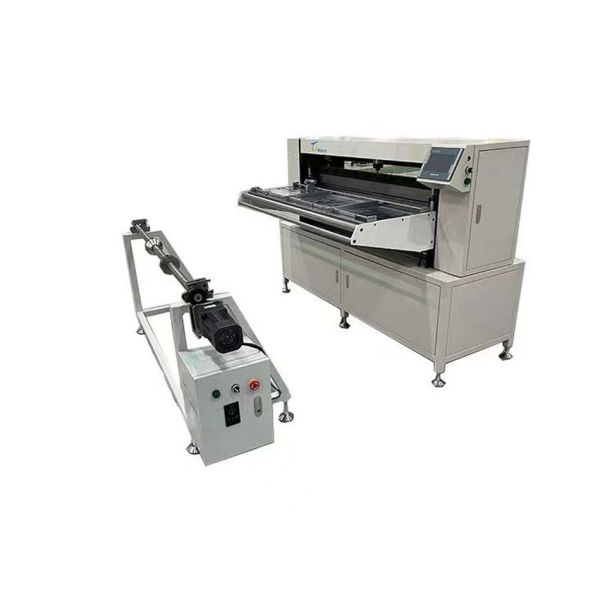 Industrial Semi-Auto Knife Pleating Machine in operation