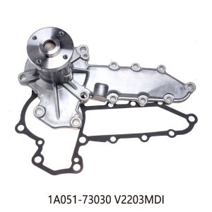 China Water Pump 15521-73030 15521-73033 15521-73035 For Kubota V2203 V1902 on sale