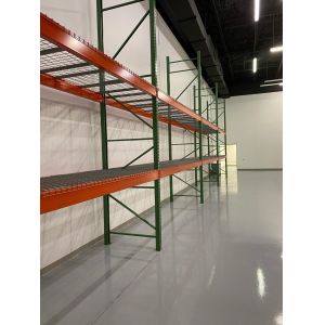 Adjustable Teardrop Pallet Rack Beams Steel Warehouse Shelves Corrosion