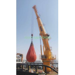 Telescopic Flexible Adjustable Boom Marine Offshore Crane To Lifting Cargoes