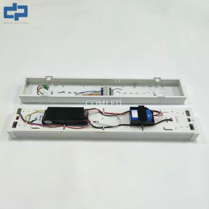 18W 140 LM / W 2FT Linear LED Strip Light CCT 3000K 646 * 116 * 96mm