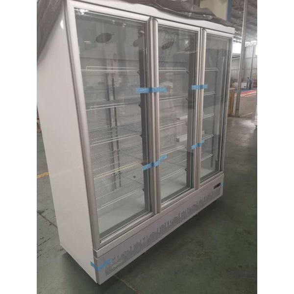 Vertical air-cooled refrigerated three door glass large capacity beverage cabinet