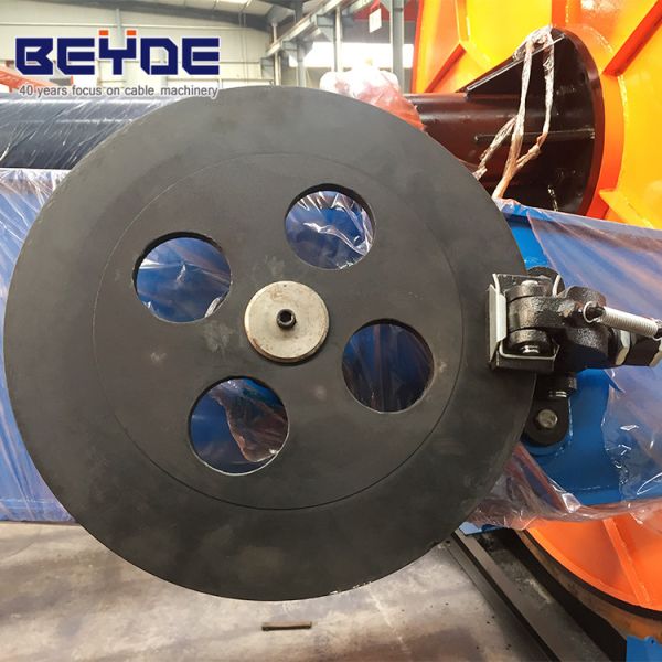 Quality High Efficiency Core Laying Machine 10-40 R / Min Rotating Speed for sale