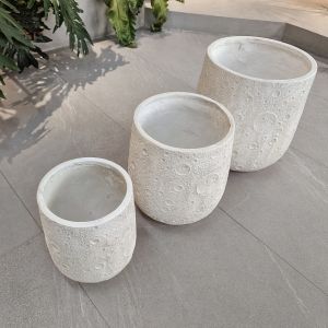 Hand Carved Reinforced Clay Planter Modern Style For Indoor And Outdoor Gardens