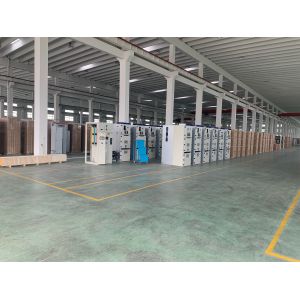 Fixed Low Voltage Switchgear Flexible Installation With Universal Chamber Body