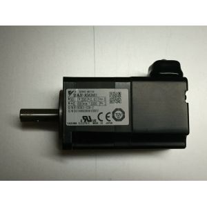 Yaskawa SGMJV-A5ADA21 AC SERVO MOTOR 0.61A 50W 3000RPM 200V NEW