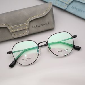 Wholesale Modern Stylish Durable Elastic Fluent Beta Titanium Frame Glasses 52mm from china suppliers