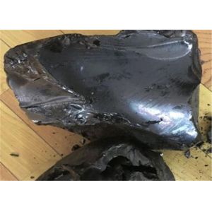 Dark Solid Refined Coal Tar ISO Certificated Boiling Point Less Than 470°C