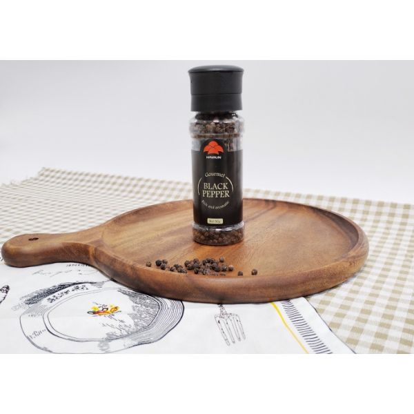 100ml Capacity Plastic Grinders With Plastic Bottles