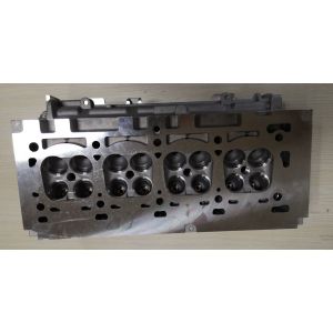 K4M Cylinder Head 8200307580 7701473353 for Renault MEGANE