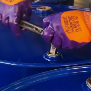 Low Density Water Blowing Agent Blend Polyols Spray for Room Insulation