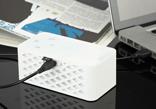 cheap box shape two channels home Bluetooth speaker