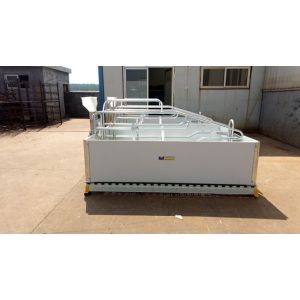 Farm Galvanized Piglet Slat Sow Pig Farrowing Crate