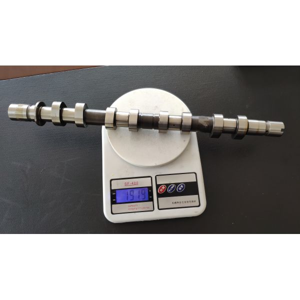 Forging Steel Camshaft K4M 8200100528 8200100527 With ISO 9001 Standard