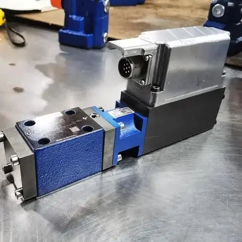 4WRZ10E1-25-7X/6EG24N9EK4/D3M 4WRZ10E1-50-7X/6EG24N9K4/D3M 4WRZ10E85-7X/6EG24N9K4/M Proportional directional valve, German Rexroth solenoid valve