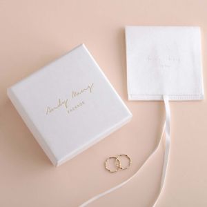 Multipurpose White Custom Jewelry Gift Boxes , Lid And Base Box 9x9x3.5cm