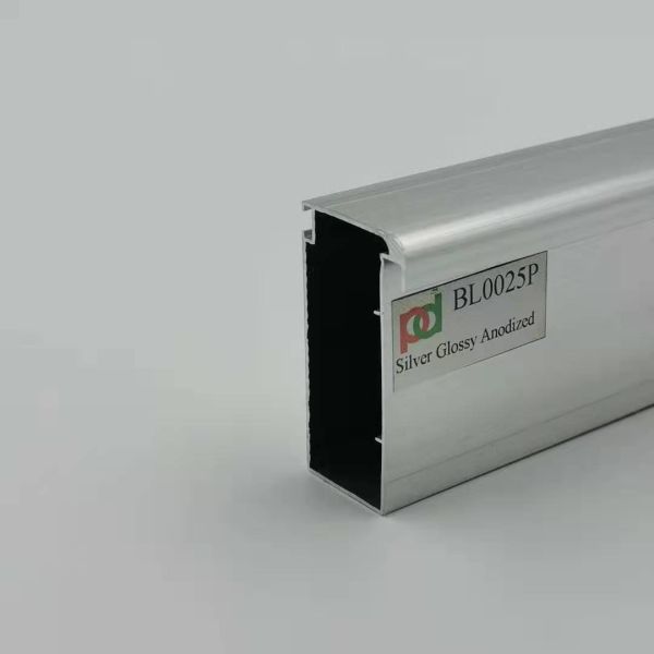 Glossy Silver rectangular Anodized Aluminium Kitchen Profile 1.2mm Thickness