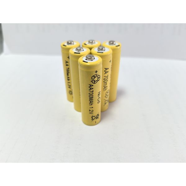 NI CD 1.2 V AA 700Mah Rechargeable Battery For High Drain Flashlights