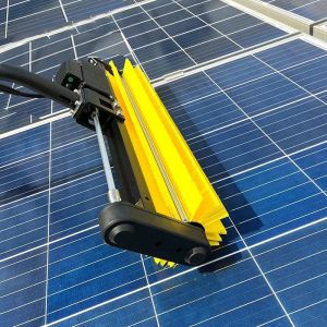 Lithium Battery Solar Panel Brush Cleaner Roller ISO Certificcate