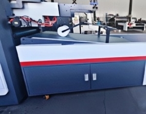 JIGUO High Speed Window Patching Machine Full Servo Flat Window Patching Machine