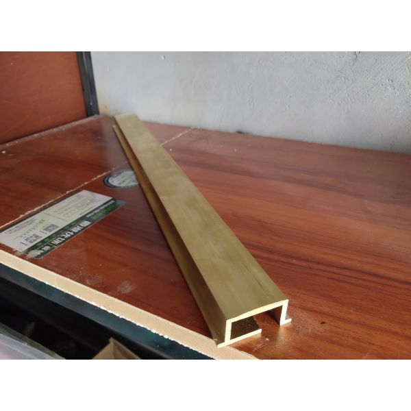 Copper Alloy Extruded Brass Hardware Sections with special size