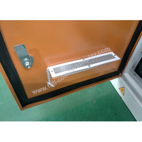 Outdoor Fixed LED Display / Waterproof Led Display P16 Synchronous System