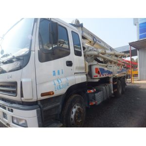 Cylinder Type Structure 2009 Zoomlion 37m Used Concrete Pump Truck 2.6mm
