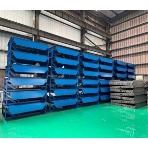 High Performance Hydraulic Dock Leveler Three Phrase AC 380V