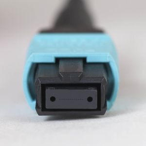 Telecommunication MPO MTP Fiber Optic Connector Molded MT Ferrule