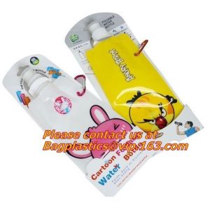 Spouted flexible foldable water bag with carabiner for running, flexible