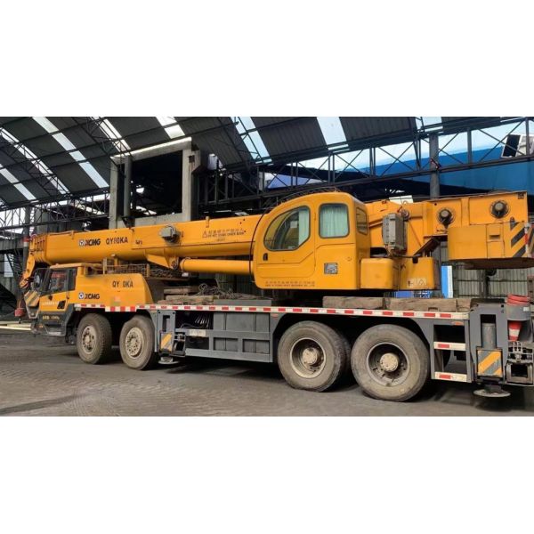 2014 Xugong Truck Crane 50 Tons Hydraulic Mobile Crane