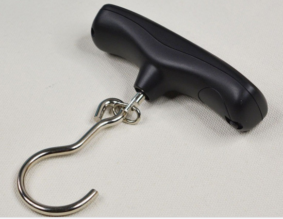 Black Hook Strap Travel Digital Scale Over Load Indication With CR2032 Batteries