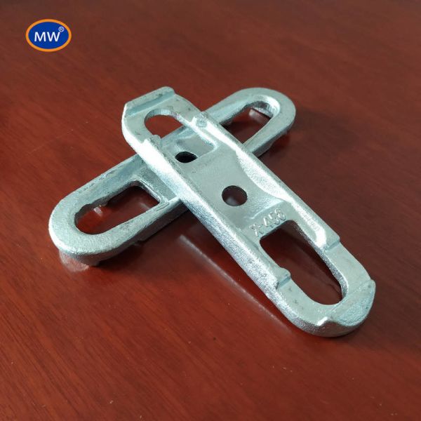 1.5 Inches Width Drop Forged Rivetless Chain for Heavy Load Applications 2.5