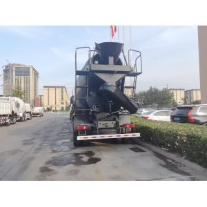 NEW HOWO HOHAN SINOTRUK Concrete Mixer Truck Black 10CBM 380HP 8X4 RHD