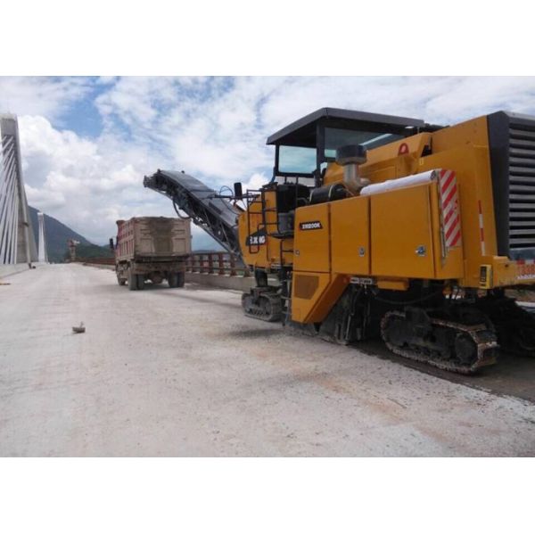 XCMG Cold Milling Machine , Large Scale 2M Max Milling Width 5 Axis Milling Machine
