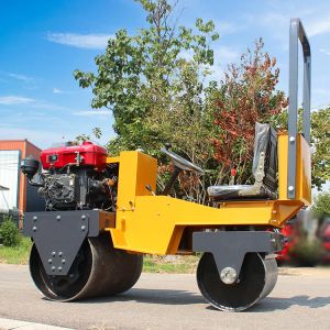 China Brand Vibration Road Roller With EPA Engine Mini Road Roller Double Drums