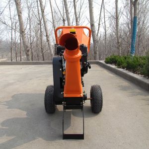 Small Wood Chipper Machine Design Gasoline 196cc 3.6kw 6.5HP