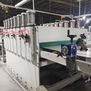 Shenzhen HYPET Carbon Crystal Plate Extrusion Production Line , Three Layers PVC