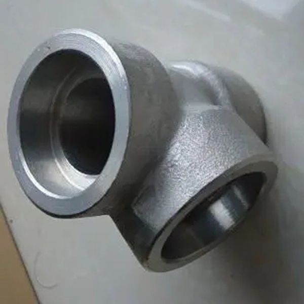 High Pressure Socket Pipe Fittings Carbon Steel Pipe Tee 5inch 3000LB ASME B16.11