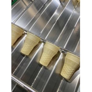 Fully Automatic Wafer Cone Making Machine 4200pcs/H 5 Slots Conveyor