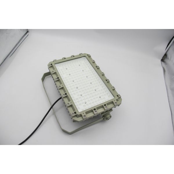 Quality IECEx LED Explosion-Proof Floodlight | IP66 Flameproof Light for Refineries, Tunnels & Gas Zones for sale