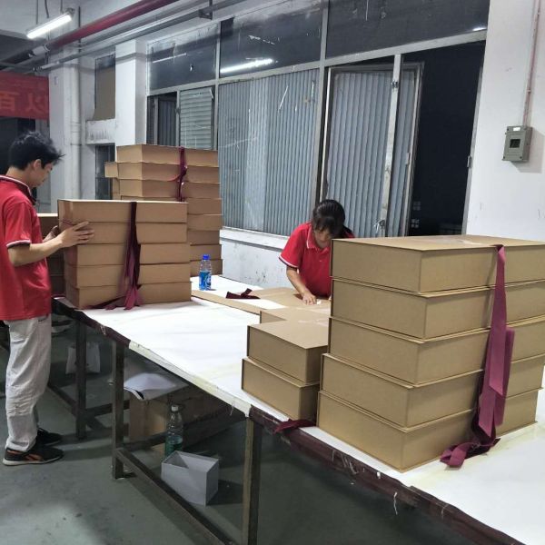 Craft Paper Printed Folding Gift Boxes Custom Logo Wedding Dress Packaging