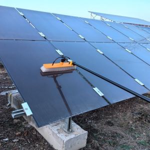 China Water Spray Brush with 10.0 Meters Telescopic Pole for Solar Panel Care and Cleaning on sale