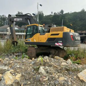 Used Volvo 350 Excavator Hydraulic Crawler Digger Construction Vehicle Excavator