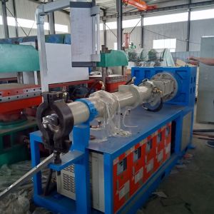 China 3-5 Worker Tire Recycling Machine MCS-1600 High Productivity System for Large Scale Tire Rubber Recycling and Processing on sale