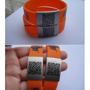 Custom made silicone emergency medical ID wristband for Runners