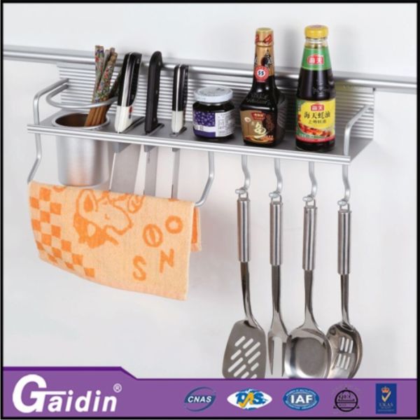 Aluminum kitchen rack with 4 hooks