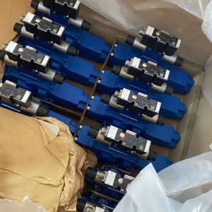 Wholesale 4WRZ32E1-520-70/6EG24N9K4/D3M 4WRZ32E1-520-70/6EG24N9K4/M 4WRZ32E1-360-70/6EG24N9TK4/D3M Electromagnetic valve proportional hydraulic electro from china suppliers